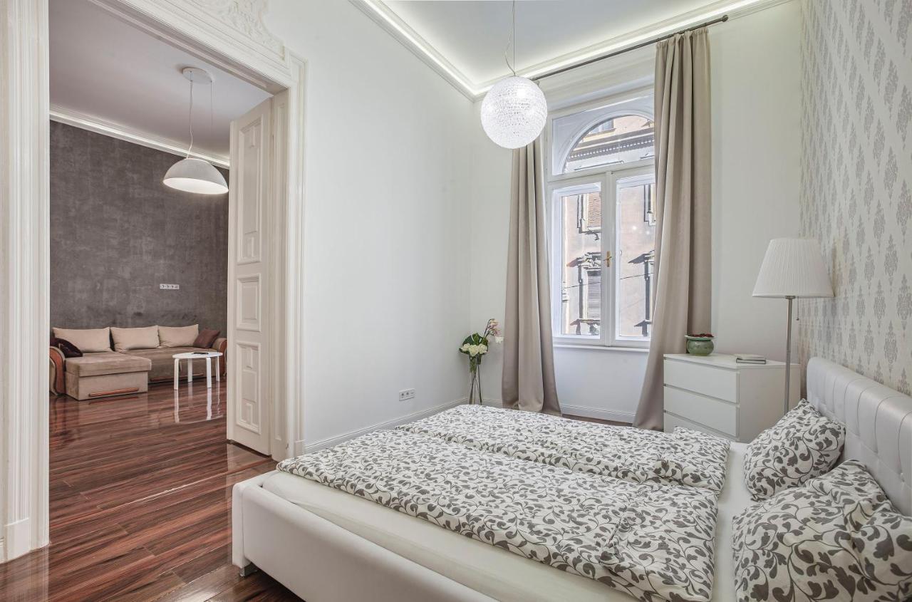 Ferienwohnung Luxury Art Deco Flat / Big Balcony Budapest Exterior foto